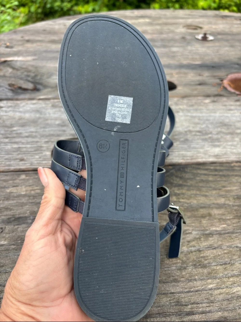 Tommy Hilfiger Women’s Sz8M Navy Leather Logo Thong Sandals#0312 - Picture 3 of 10